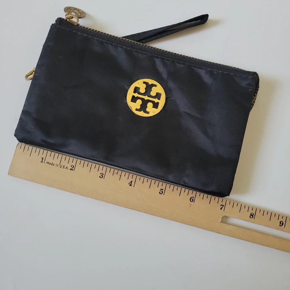 Tory Burch Black Nylon Wristlet Pouch Gold Tone Logo Cocktail Compact Minimalist